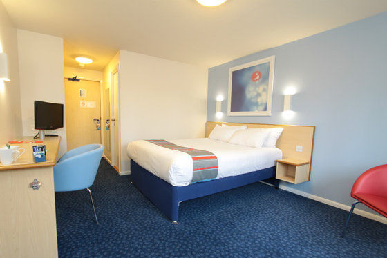 Travelodge Birmingham Dudley Ruang foto