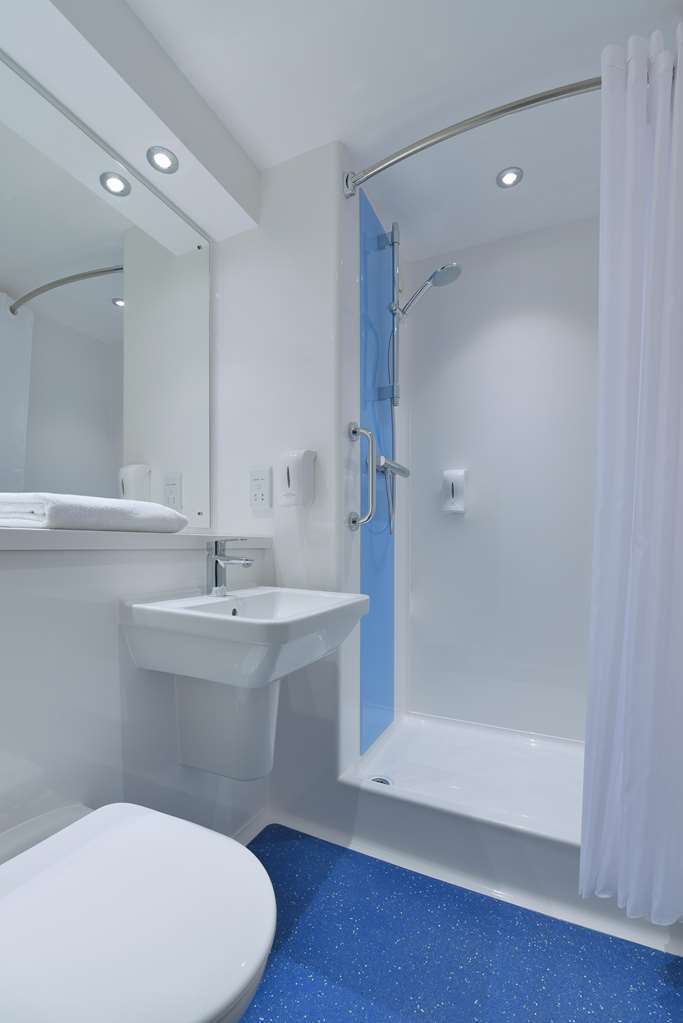 Travelodge Birmingham Dudley Ruang foto